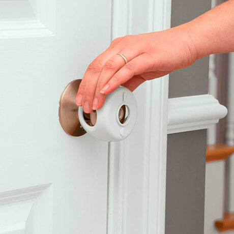 CUBIERTA DE SEGURIDAD PARA PERILLAS DE PUERTAS  3 PZAS SAFETY 1ST  HS3230600